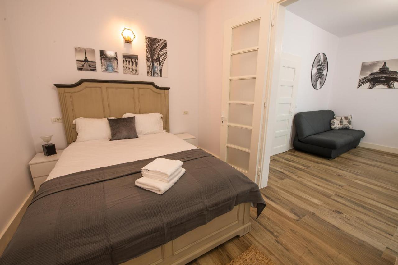 Old Town Suites 브라쇼브 외부 사진